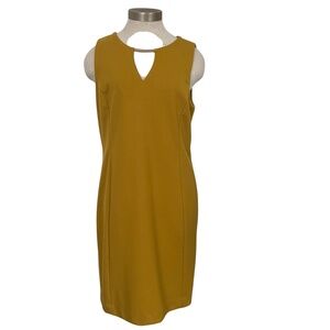 Carmen Marc Valvo Dress 12 Golden Yellow Sleeveless Straight Pencil Fit Lined